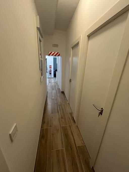 Apartamento Recien Reformado Con 5 Habitaciones Y 3 Banos Madrid Kültér fotó