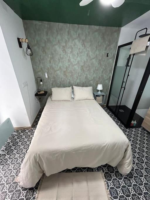Apartamento Recien Reformado Con 5 Habitaciones Y 3 Banos Madrid Kültér fotó
